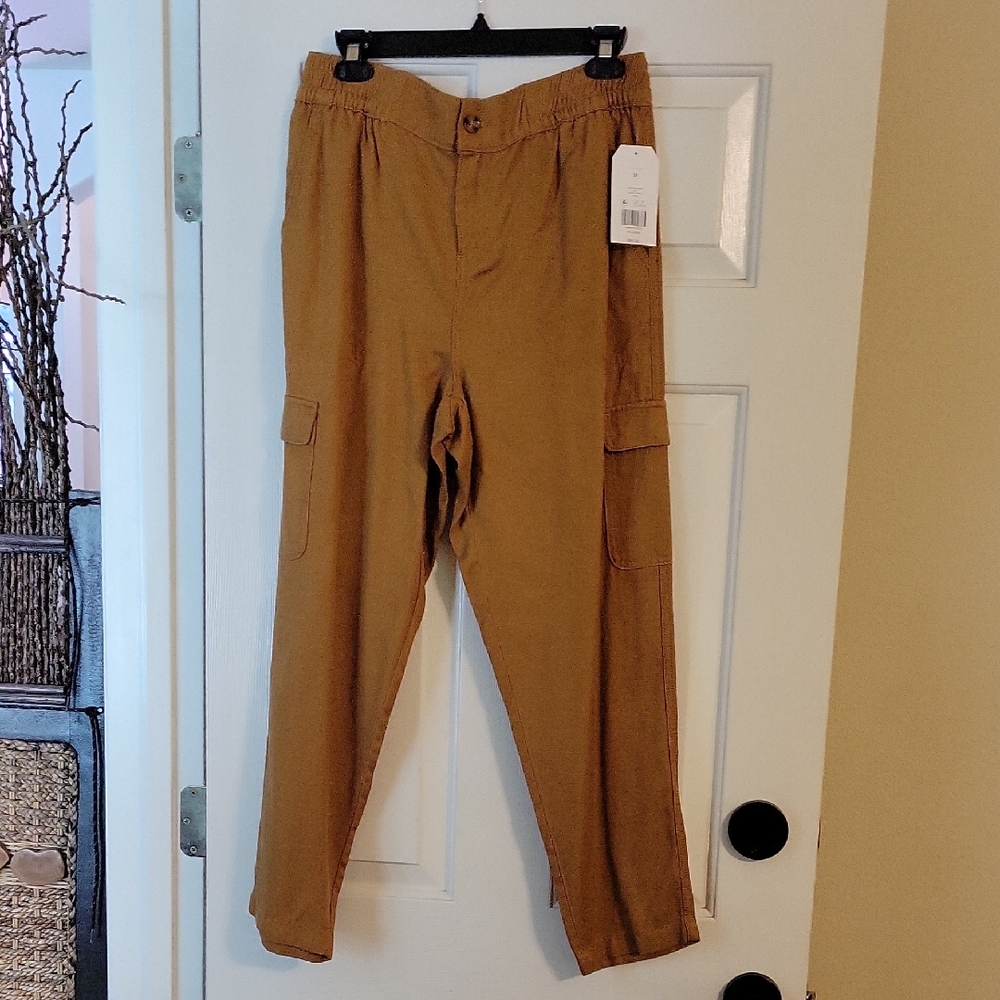 Wonderly Women's Pumpkin Spice Cargo Ankle Pants